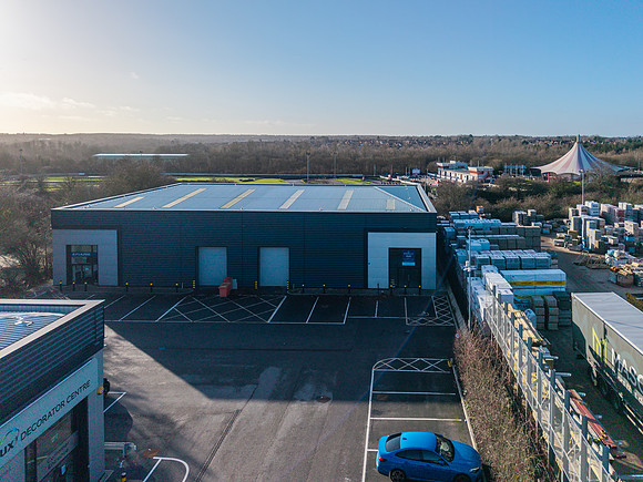 Unit 5 Deltic Trade Park - MK-102