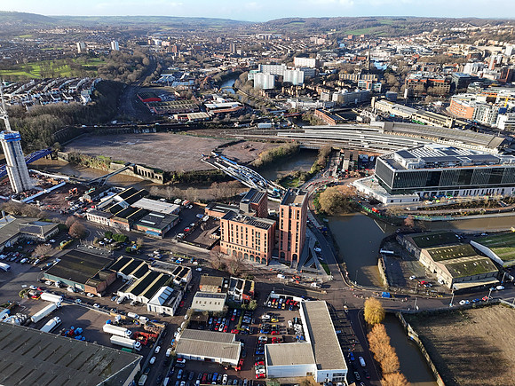 VictoriaRd_Bristol_037
