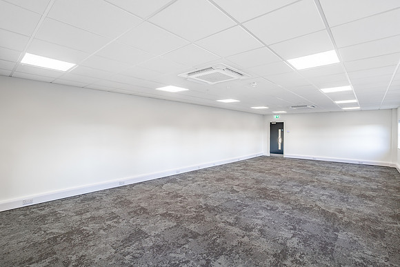 Unit 1 Royal London Estate - Pk Royal-4
