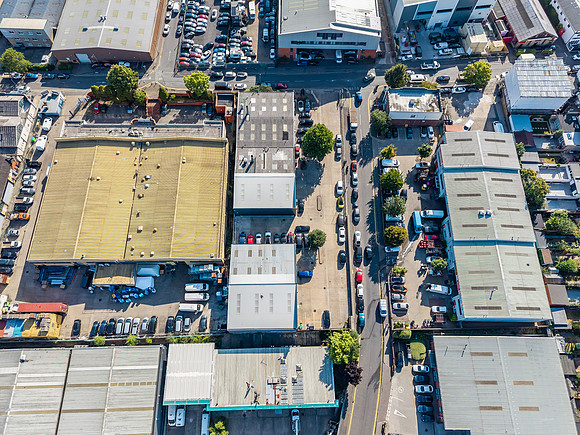 Wellington_Park_Ind_Estate111