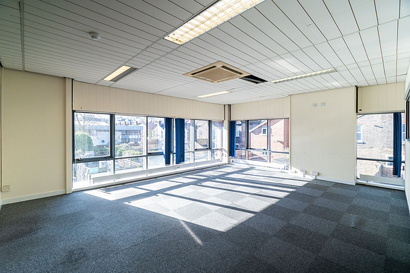 Riverside Business Centre, Guildford - UNIT 2 - 082