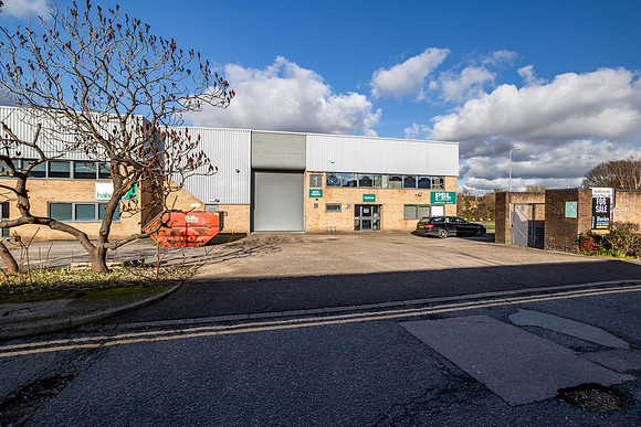 Whitworth Road - Stevenage-100