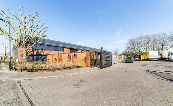 Unit 25 Abbey Road Industrial Estate-7