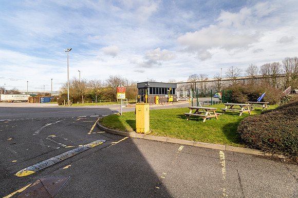 Bardon 254, Coalville 128