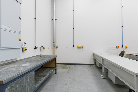building1groundfloorwarehousebays10