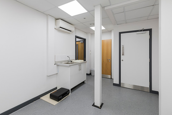 building1groundfloorlfirstaidroom1