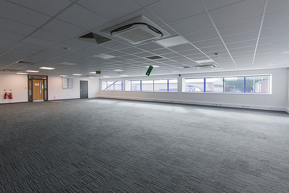 building2firstfloorofficespace19