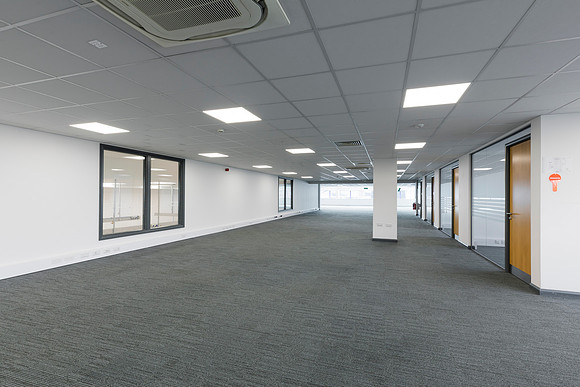 building2firstfloorofficespace15