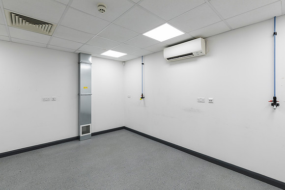 building2groundfloorwarehousebays2