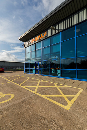 buildingtwoexteriorfront13