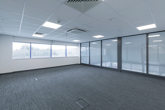 building2firstfloorofficespace13