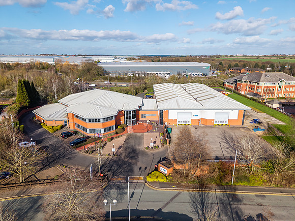 Unit 2 Centurion Way - Tamworth 001