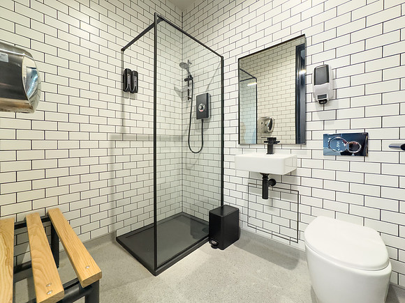 100 Avebury Boulevard 039