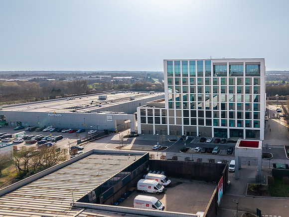 100 Avebury Boulevard 054