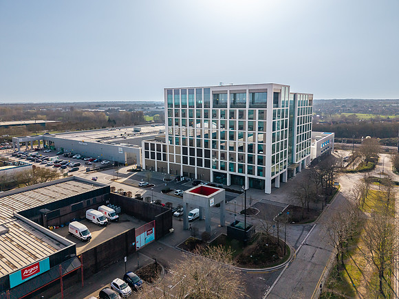 100 Avebury Boulevard 055