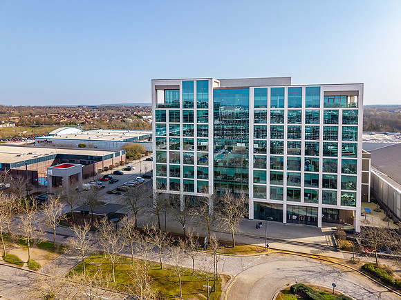 100 Avebury Boulevard 059