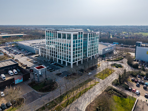 100 Avebury Boulevard 065