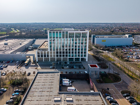 100 Avebury Boulevard 067