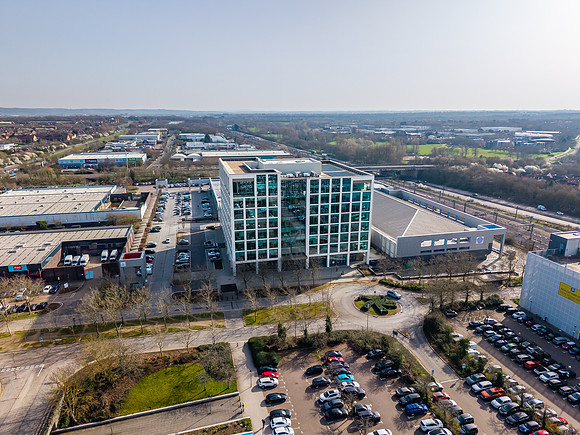 100 Avebury Boulevard 085