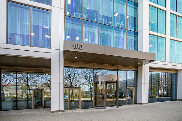 100 Avebury Boulevard 133