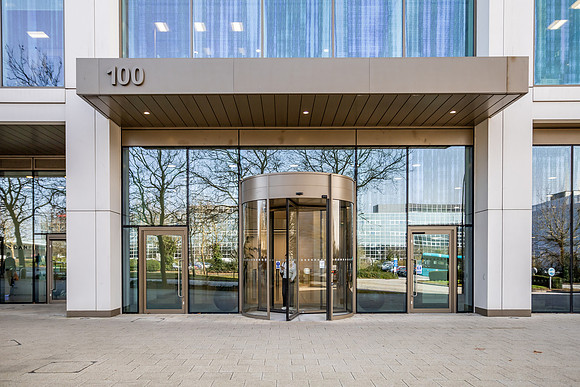 100 Avebury Boulevard 138