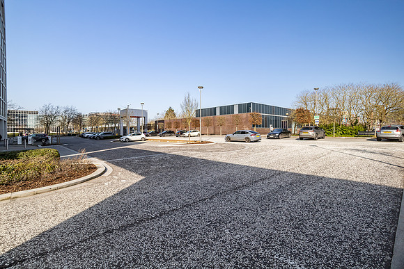 100 Avebury Boulevard 148
