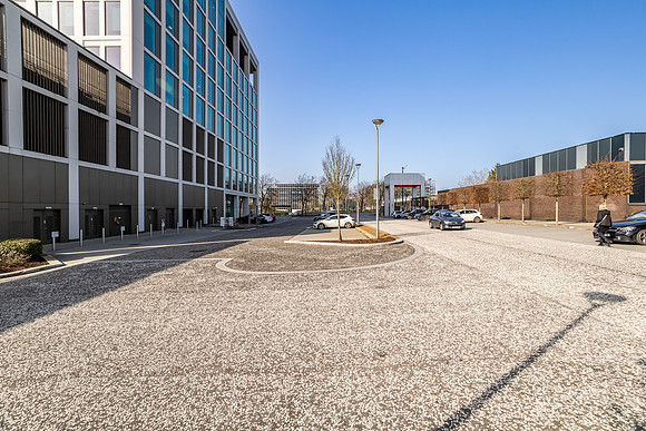 100 Avebury Boulevard 149