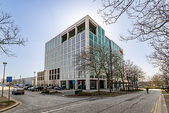 100 Avebury Boulevard 156