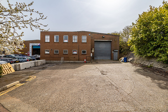 Lawrence Way Ind Estate - Dunstable-122