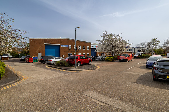 Lawrence Way Ind Estate - Dunstable-128
