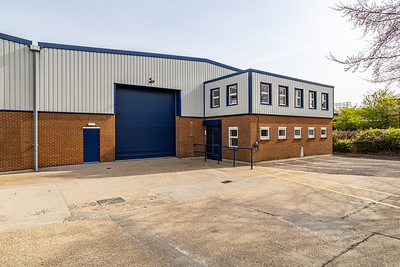 Lawrence Way Ind Estate - Dunstable-76