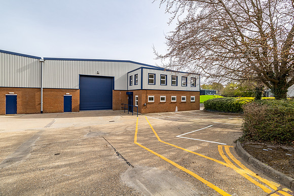 Lawrence Way Ind Estate - Dunstable-78