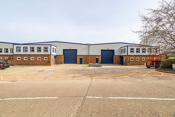 Lawrence Way Ind Estate - Dunstable-81