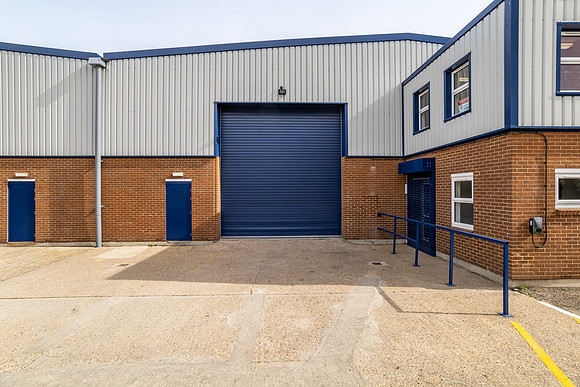 Lawrence Way Ind Estate - Dunstable-83