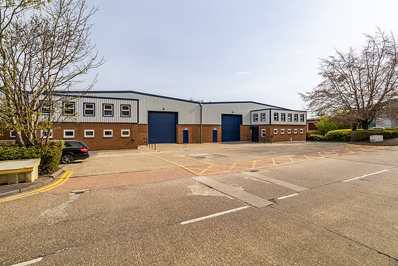 Lawrence Way Ind Estate - Dunstable-85