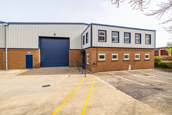 Lawrence Way Ind Estate - Dunstable-91