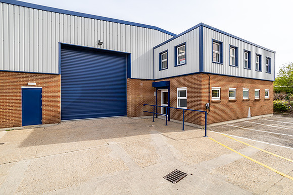 Lawrence Way Ind Estate - Dunstable-107