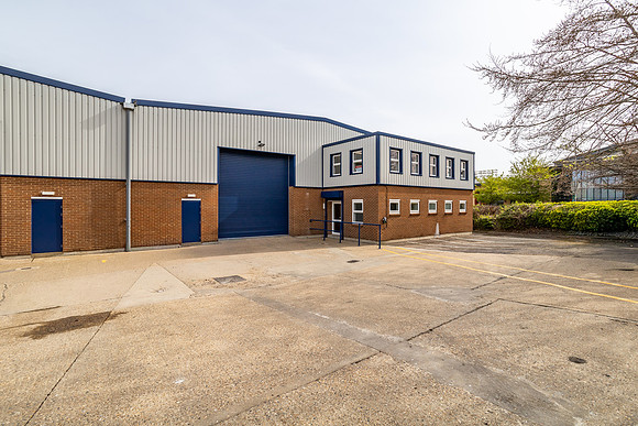 Lawrence Way Ind Estate - Dunstable-109