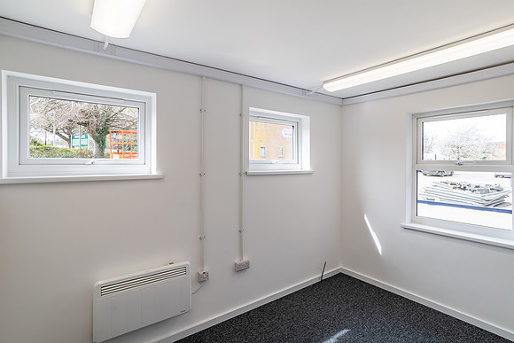 Lawrence Way Ind Estate - Dunstable-7