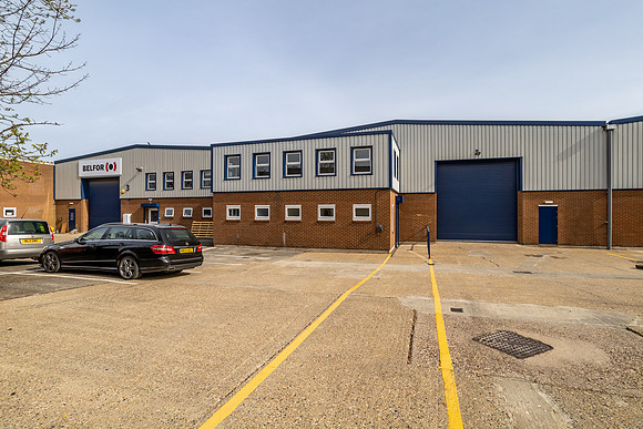 Lawrence Way Ind Estate - Dunstable-43
