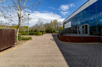 Linford_Wood_006