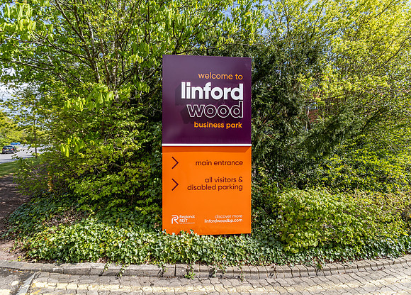 Linford_Wood_021