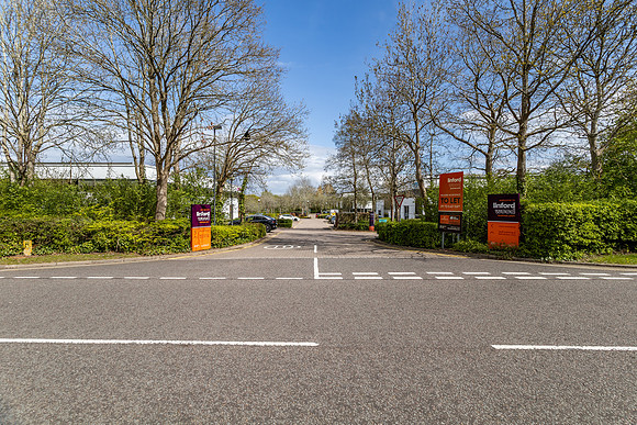 Linford_Wood_033