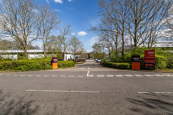 Linford_Wood_062