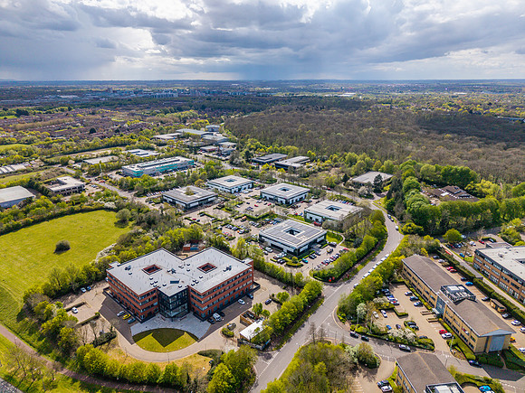 Linford_Wood_142