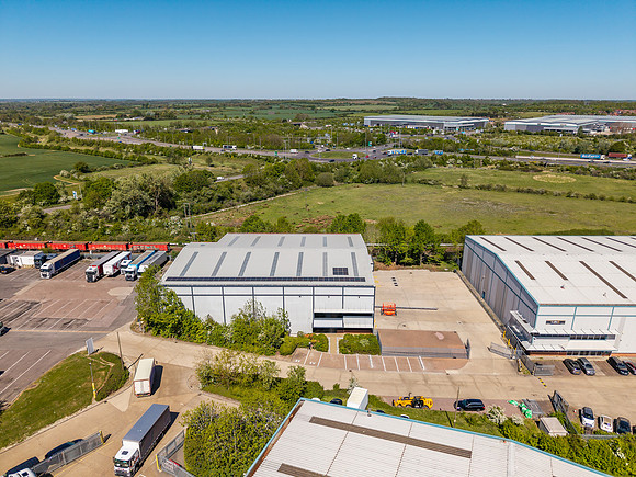 Crawley Crossing - Jct 13-76