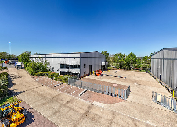 Crawley Crossing - Jct 13-91