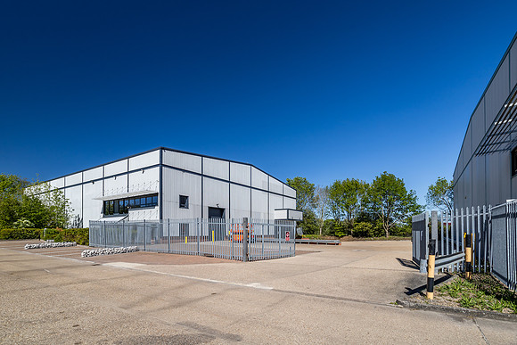 Crawley Crossing - Jct 13-136