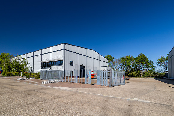 Crawley Crossing - Jct 13-138