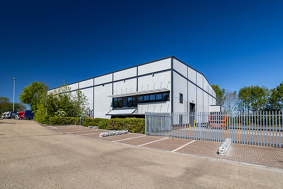 Crawley Crossing - Jct 13-143